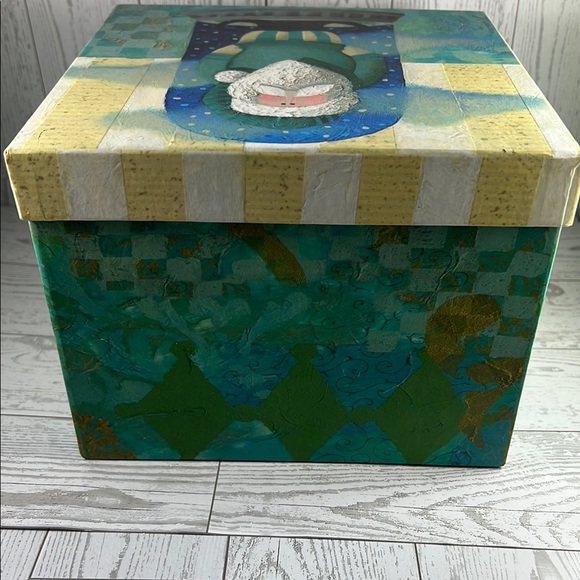 Vintage Blue and Green Folk Decorative Box with Snow Globe Santa - Picture 5 of 8